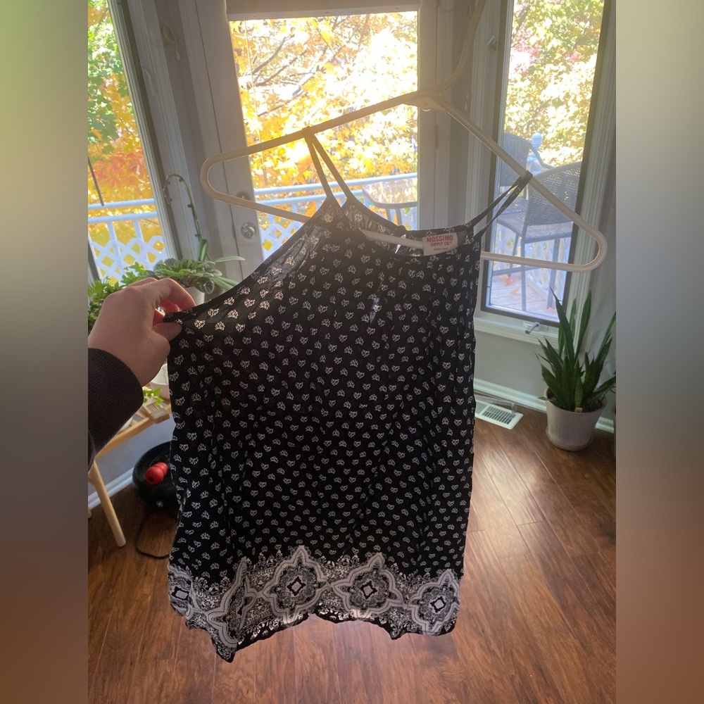 Mossimo Supply Co. Women’s Black and White Boho Tank-top (size medium)